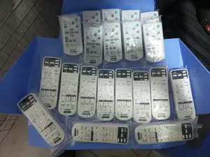 Replacement Remote- Controls for Projectors