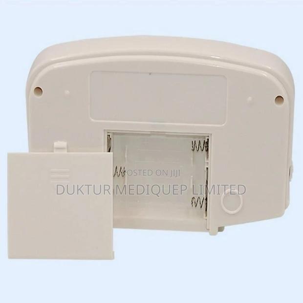 Pulse Massager Multi-Functional Digital Electric Tens Unit - thumbnail 4