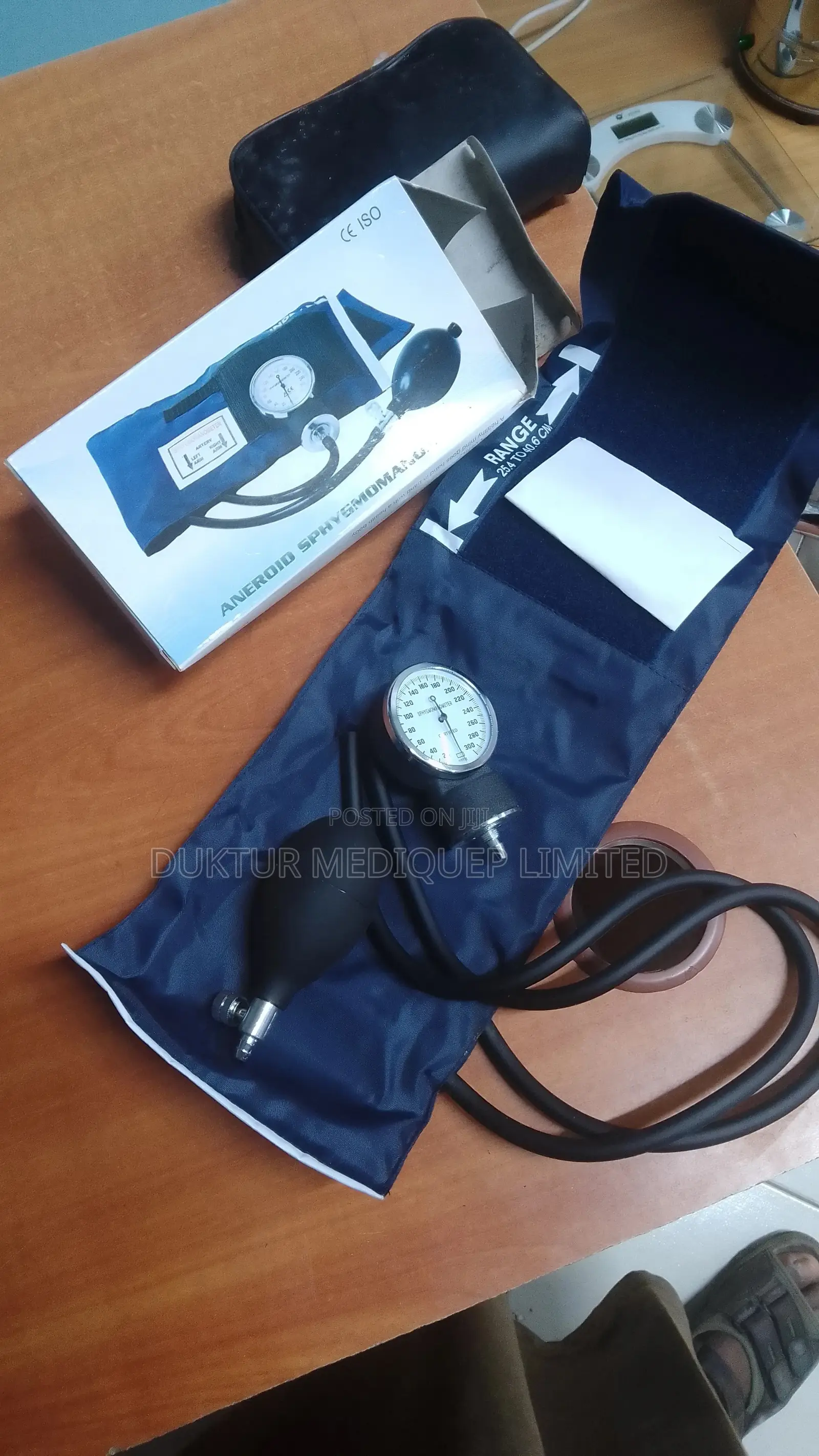 Aneroid Sphygmomanometer Range 25.4-40.6
