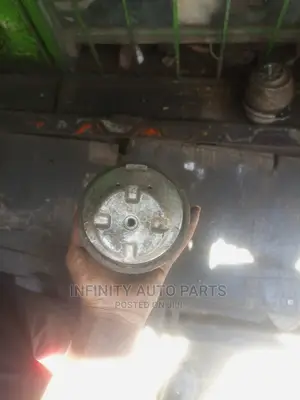 Mercedes Benz W203,C180, Engine Mount