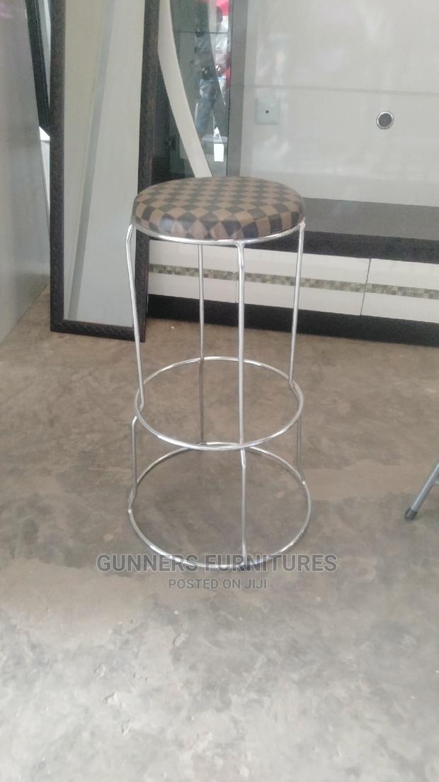 .Bar Stools - thumbnail 4