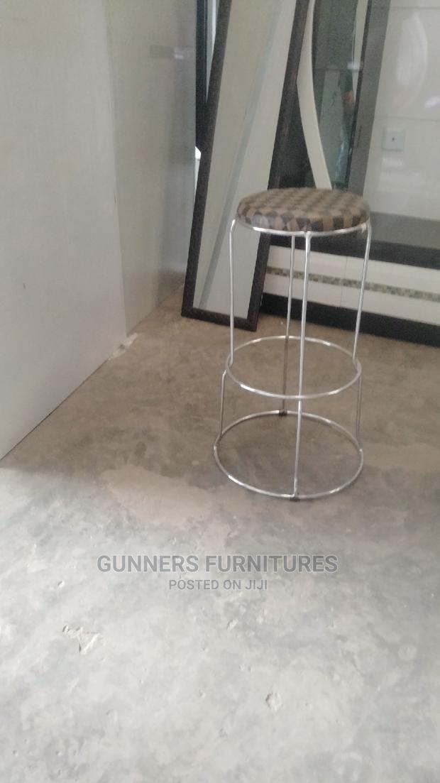 .Bar Stools - thumbnail 5