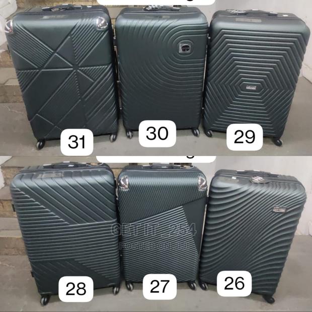 Different Sizes of Suitcase - thumbnail 4