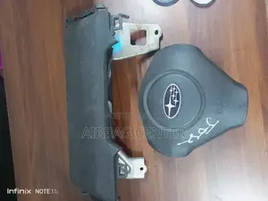 Subaru Legacy Steering and Knee Airbags