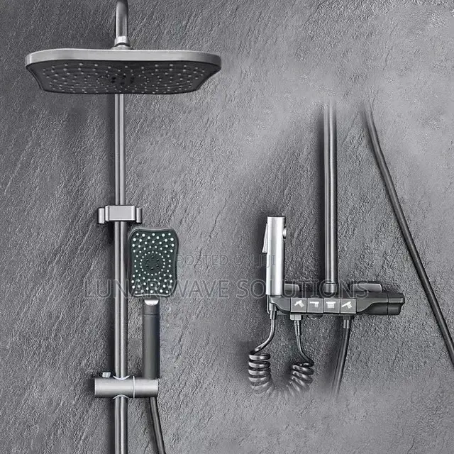 Minimalist Piano Shower Head With 4 Functions and Display