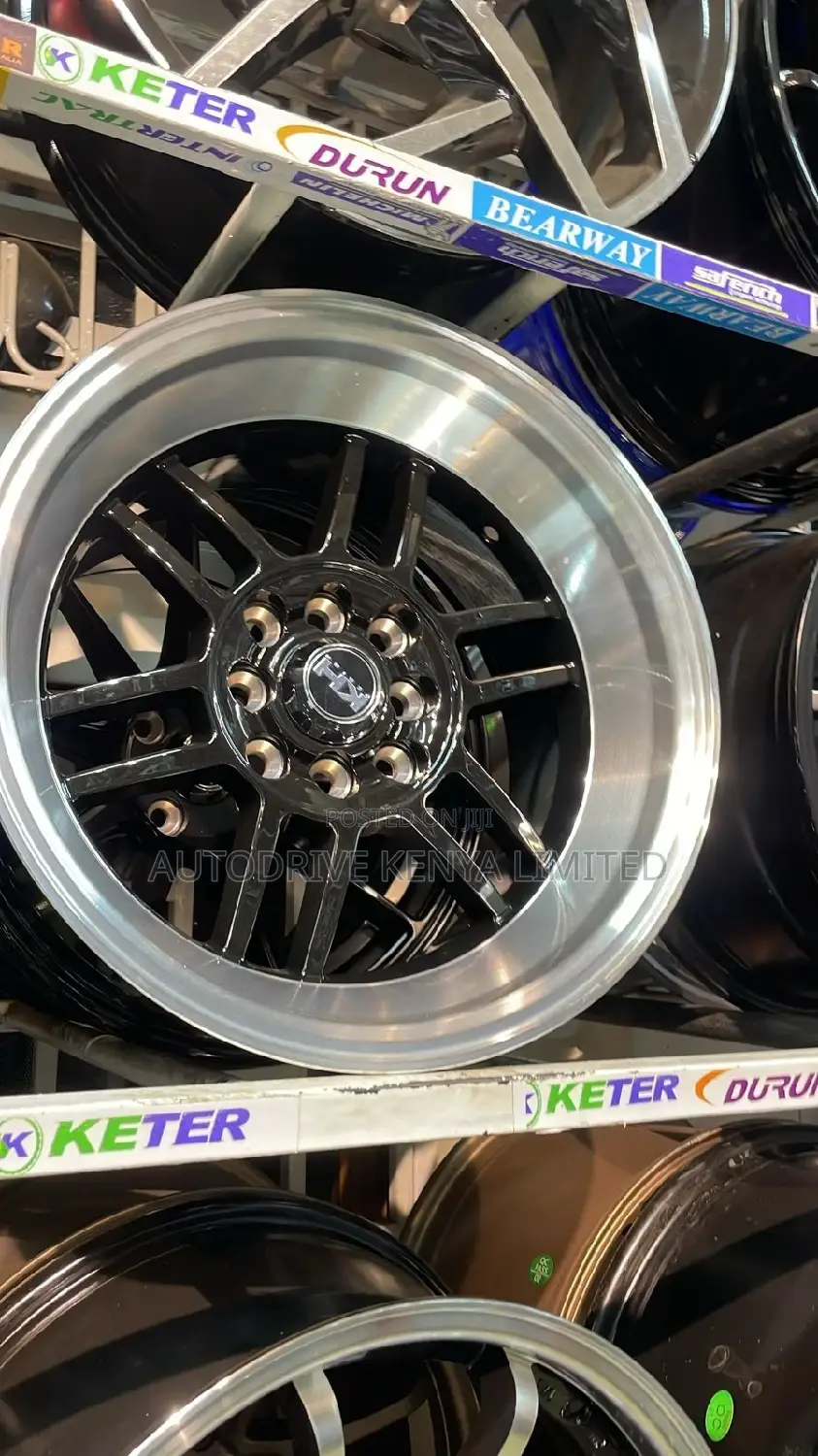 Rim 15" 4holes Offset Black/Silver
