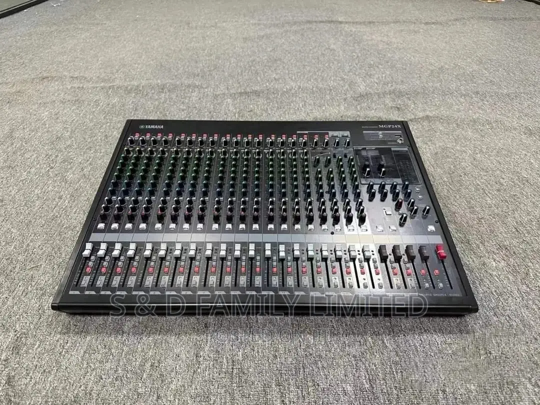 Mgp24x Yamaha Mixer Console