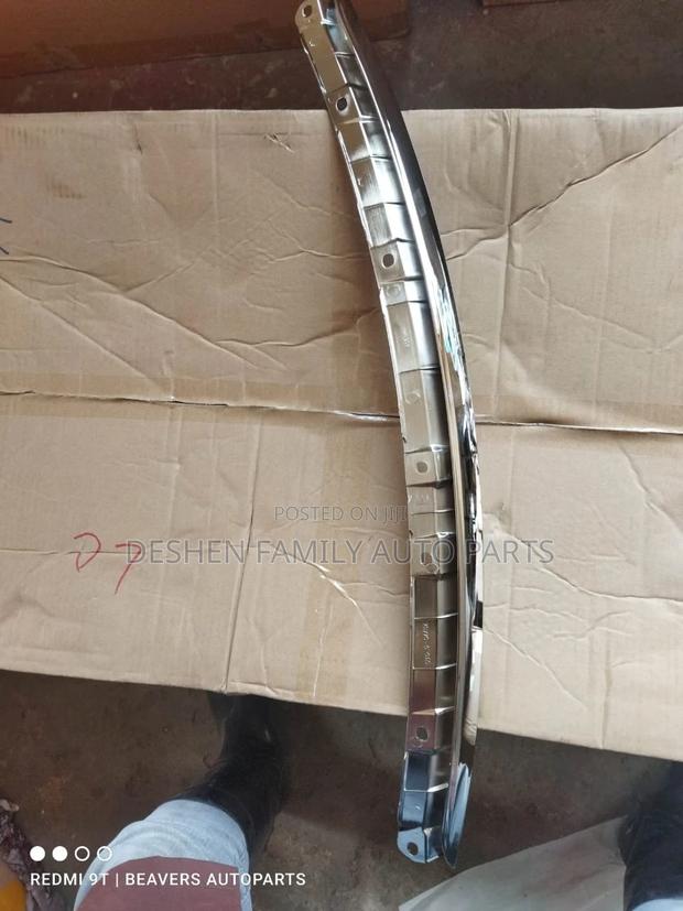 Mark X 2014 Bonnet Chrome