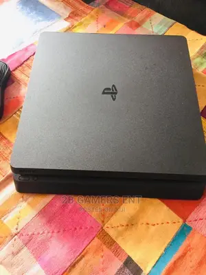 Ps4 Slim, Chipped, 10 Free Games