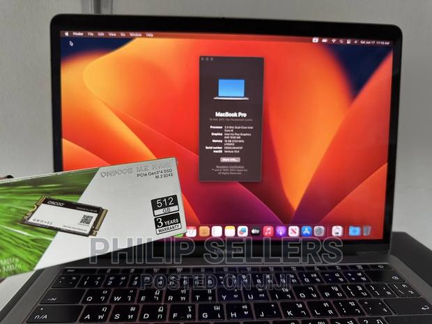 Macbook Pro 13” 2017 LCD Replacement( A1708 ) - thumbnail 2