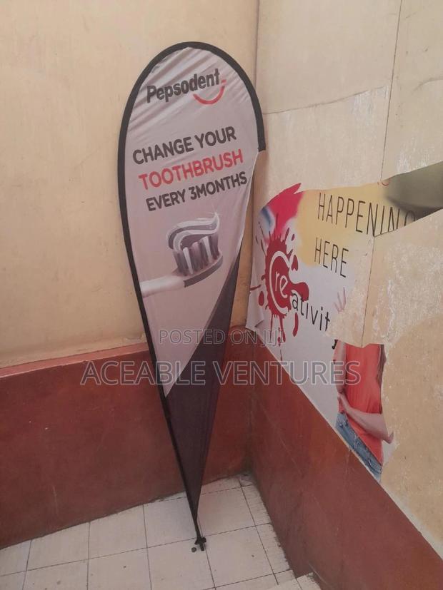 3.5 Outdoor Teardrop Flag
