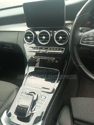Mercedes-Benz C180 2016 Black