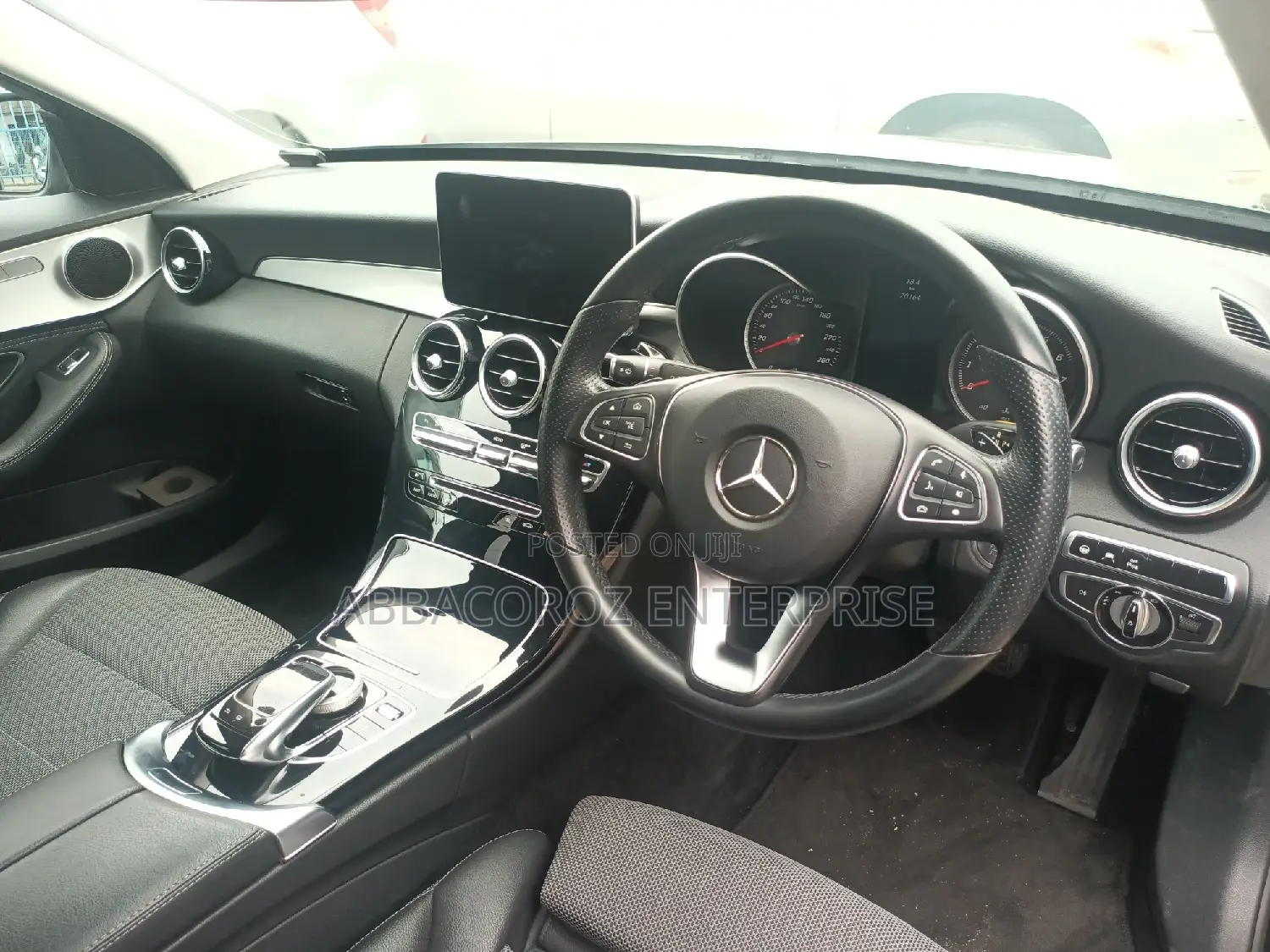 Mercedes-Benz C180 2016 Black