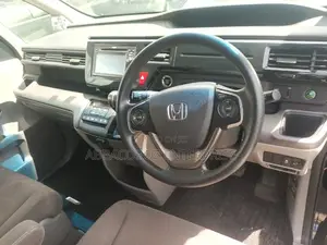 Honda Stepwgn 2016 Black