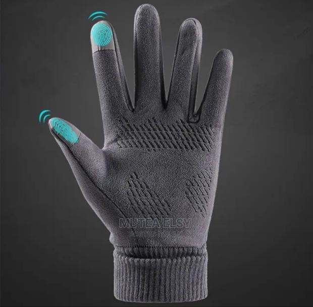Charcoal Grey Suede Unisex Gloves  - thumbnail 2