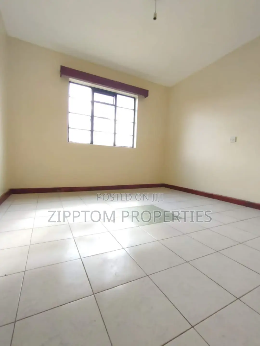 3bdrm Apartment in Madaraka for rent
