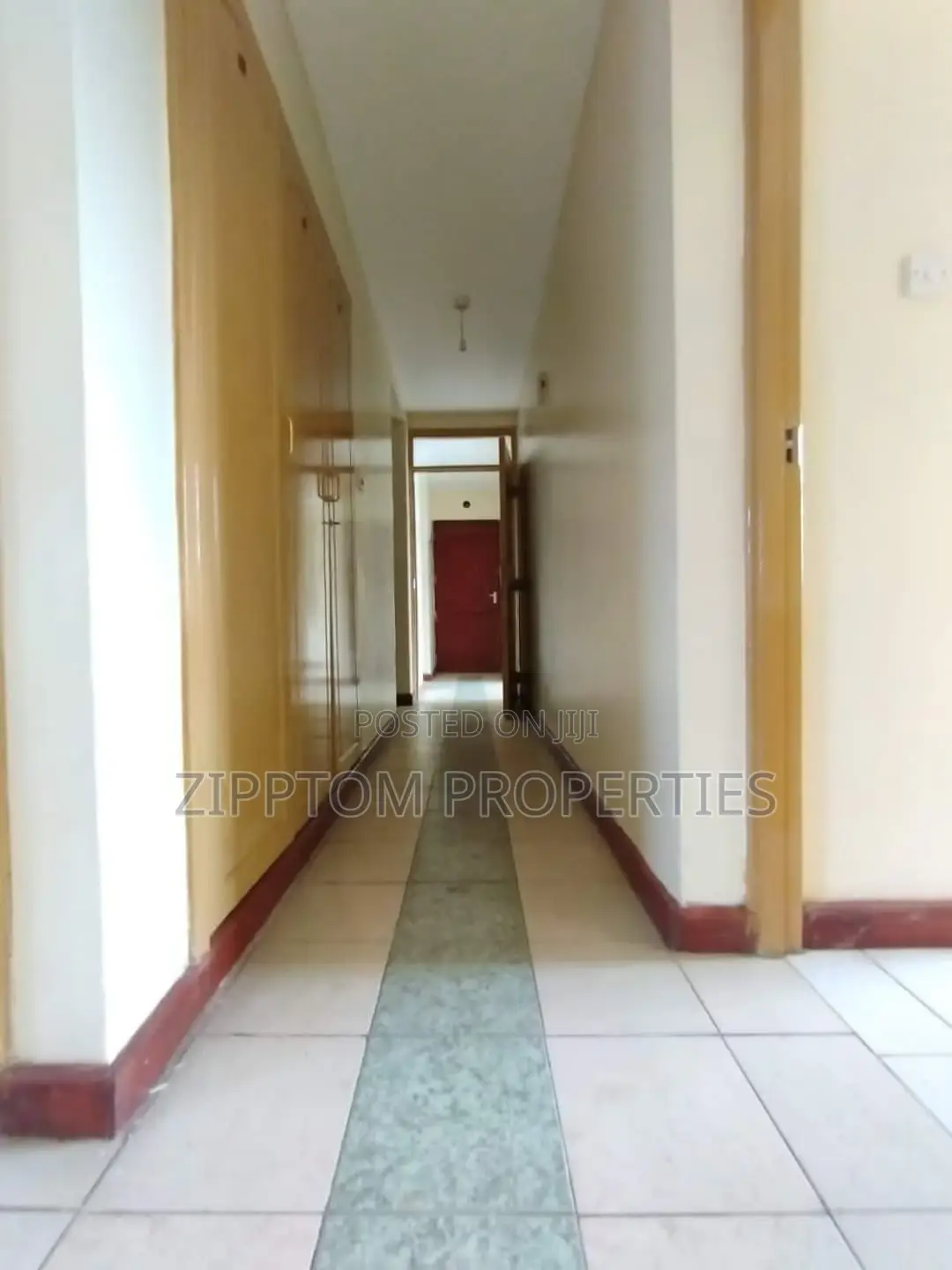 3bdrm Apartment in Madaraka for rent