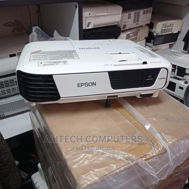Epson Eb-X30 - main view