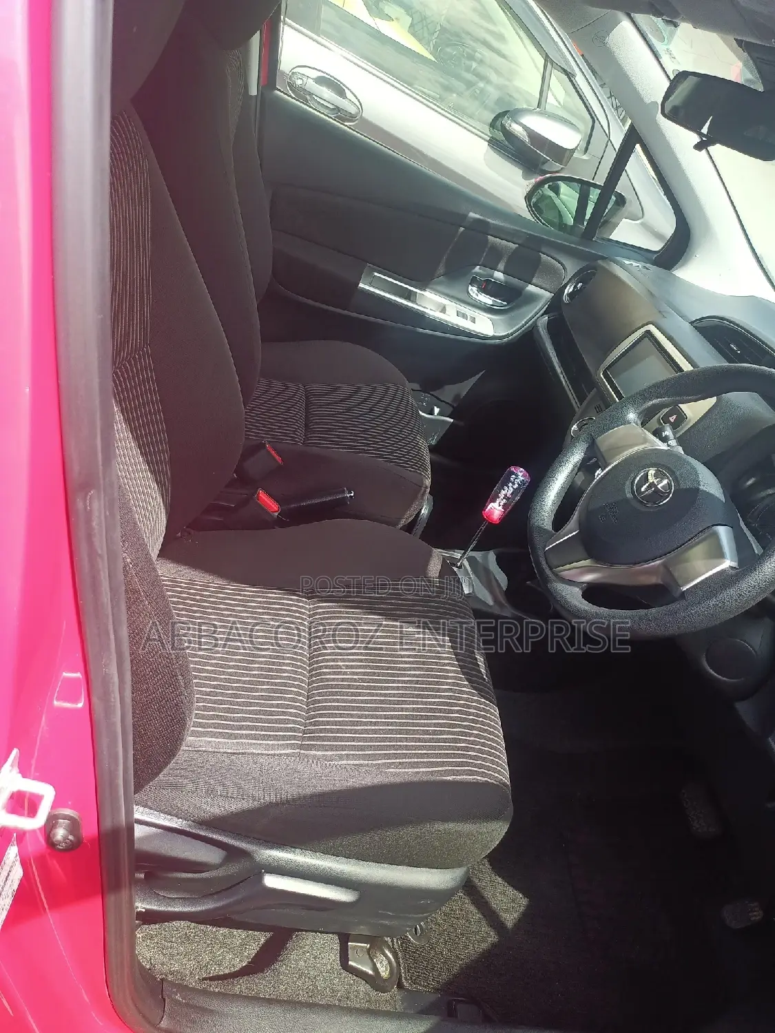Toyota Vitz 2016 Pink