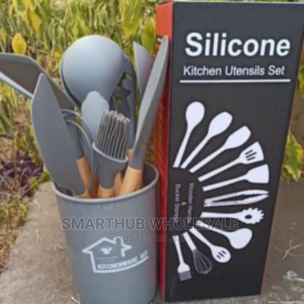 Grey Silicine Spoons - main view