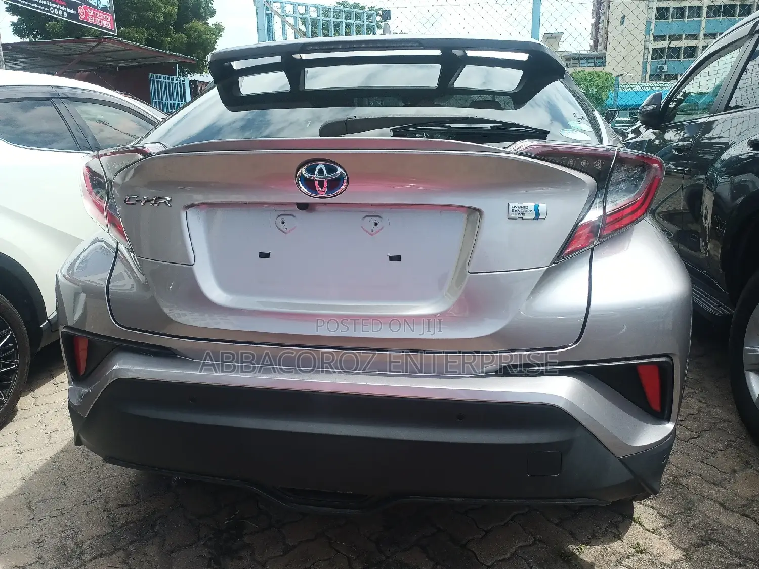 Toyota C-HR 2023 Silver
