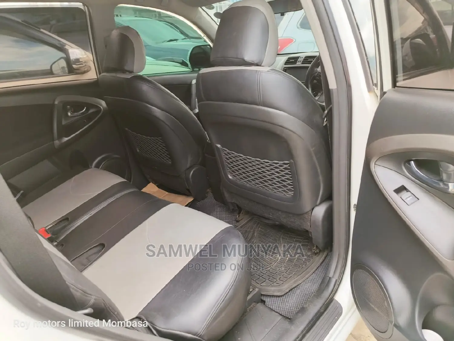 Toyota Vanguard 2012 Pearl