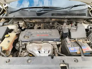 Toyota Vanguard 2012 Pearl