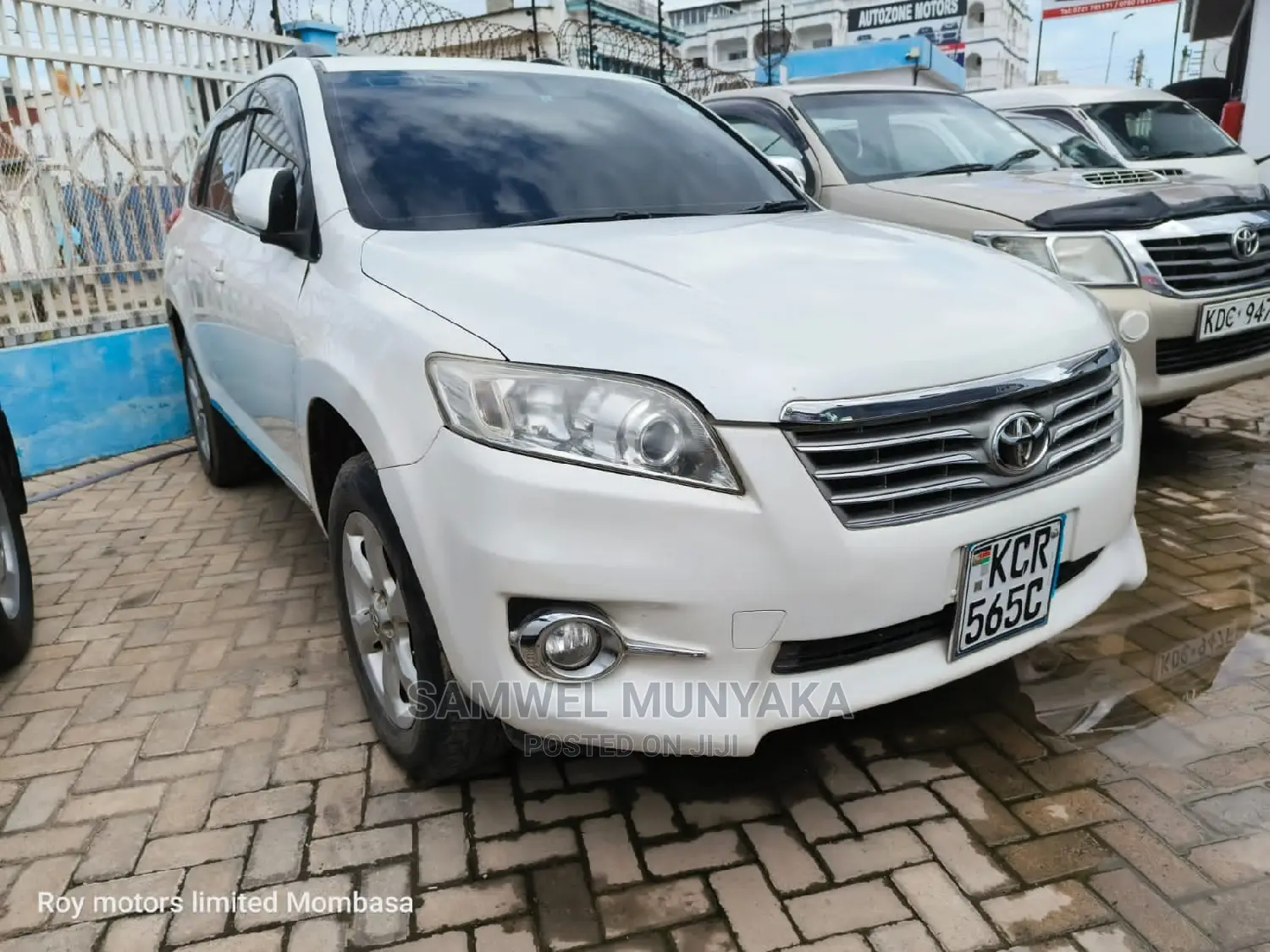 Toyota Vanguard 2012 Pearl