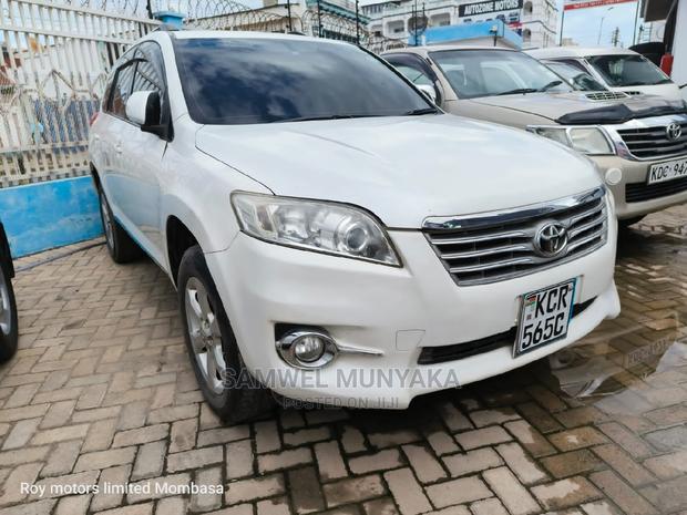 Toyota Vanguard 2012 Pearl - thumbnail 14