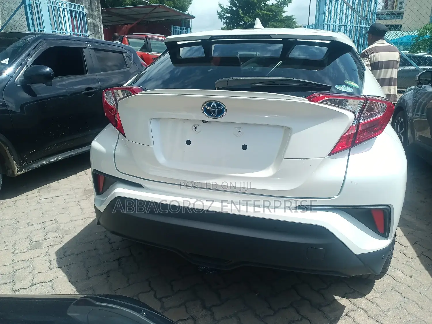 Toyota C-HR 2023 White