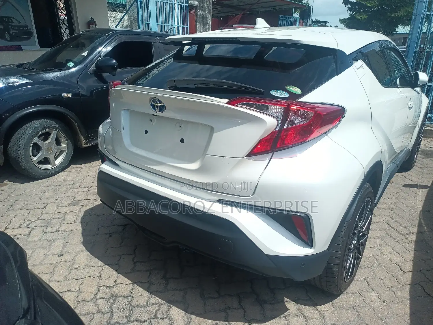 Toyota C-HR 2023 White