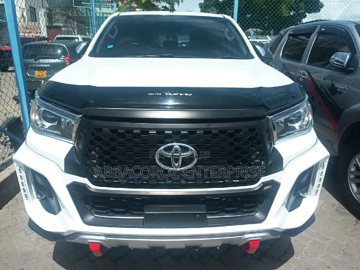 Toyota Hilux 2016 White