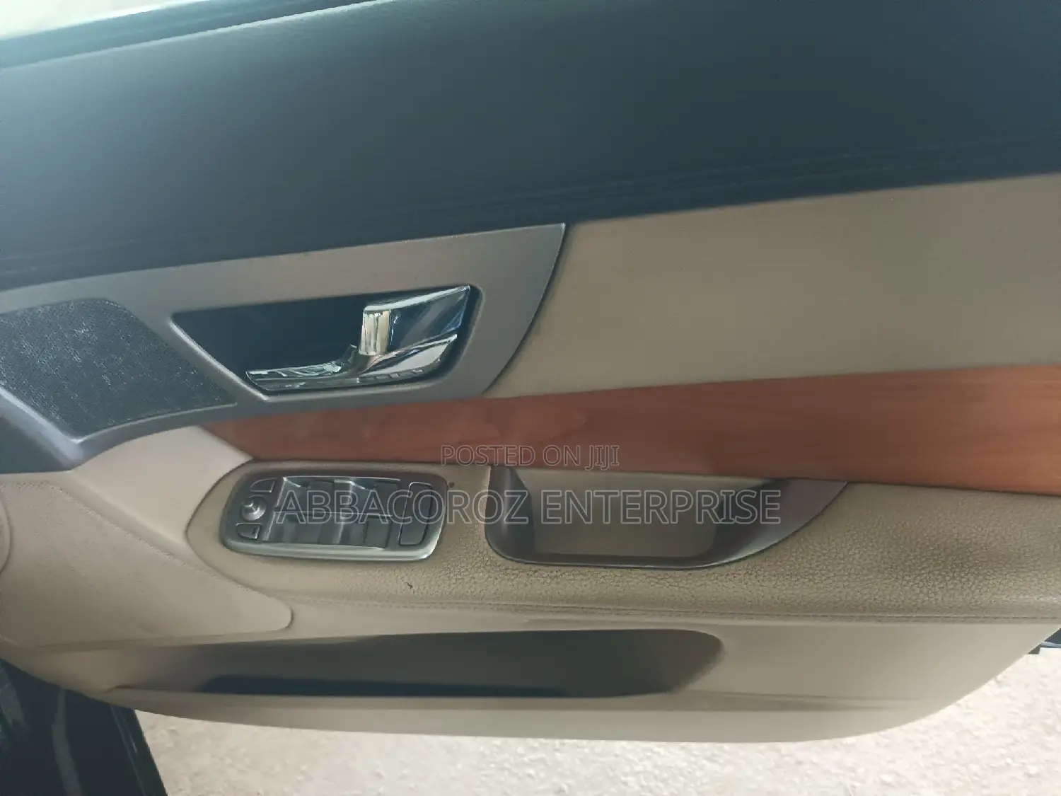 Jaguar XF 2016 Black