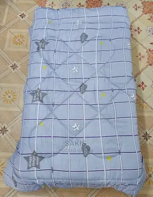 Warm 5 by 6 Duvets+ Sheet and Pillow Cases. Free Delivery