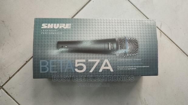57a Wired Microphone - main view