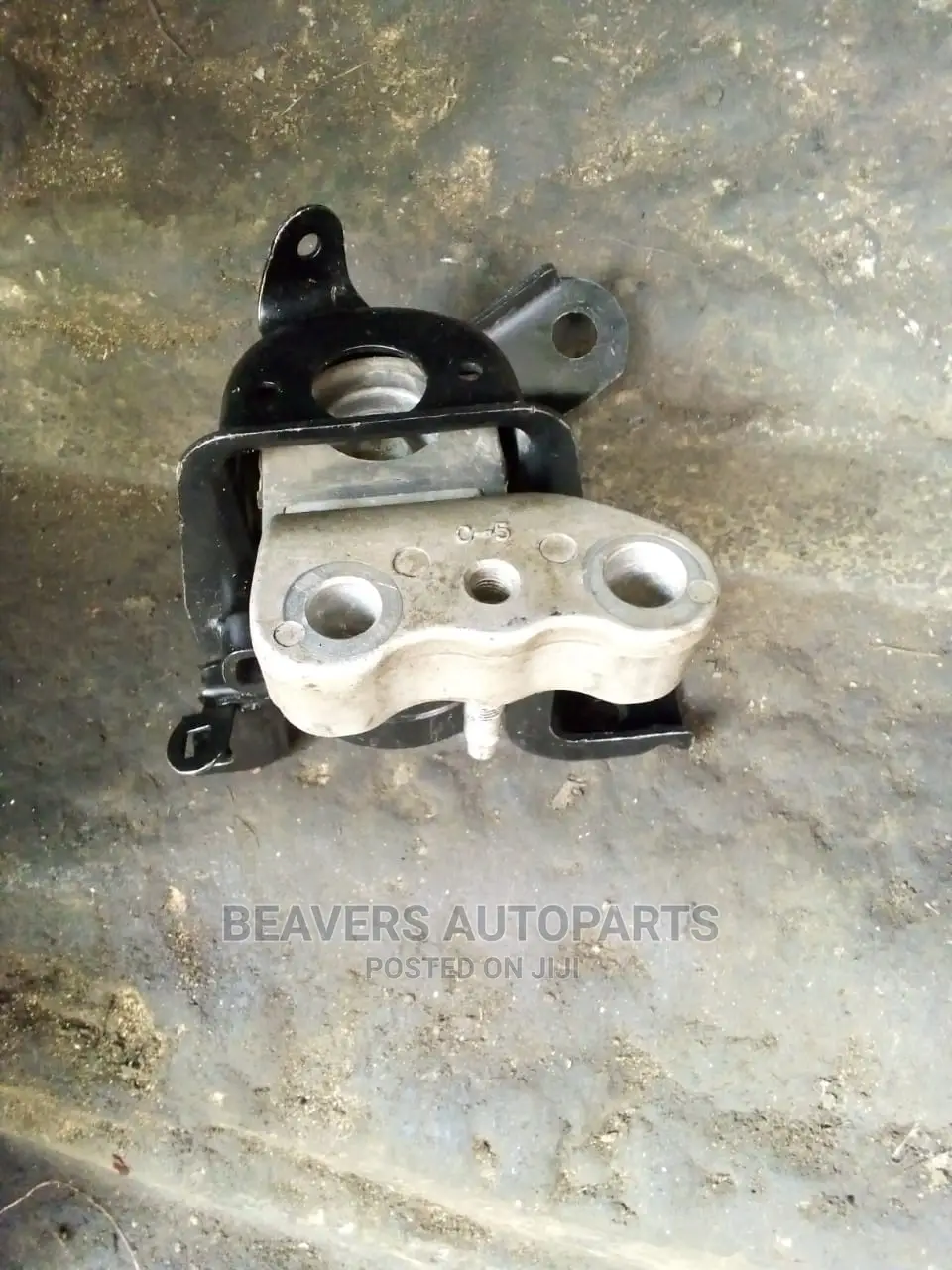 Wish 2002-2005 Engine Mount