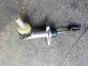 Nissan Caravan E25 Clutch Master Cylinder