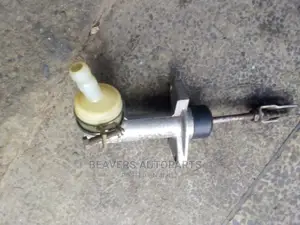 Nissan Caravan E25 Clutch Master Cylinder