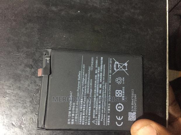 Redmi 6 Pro New Battery - main view