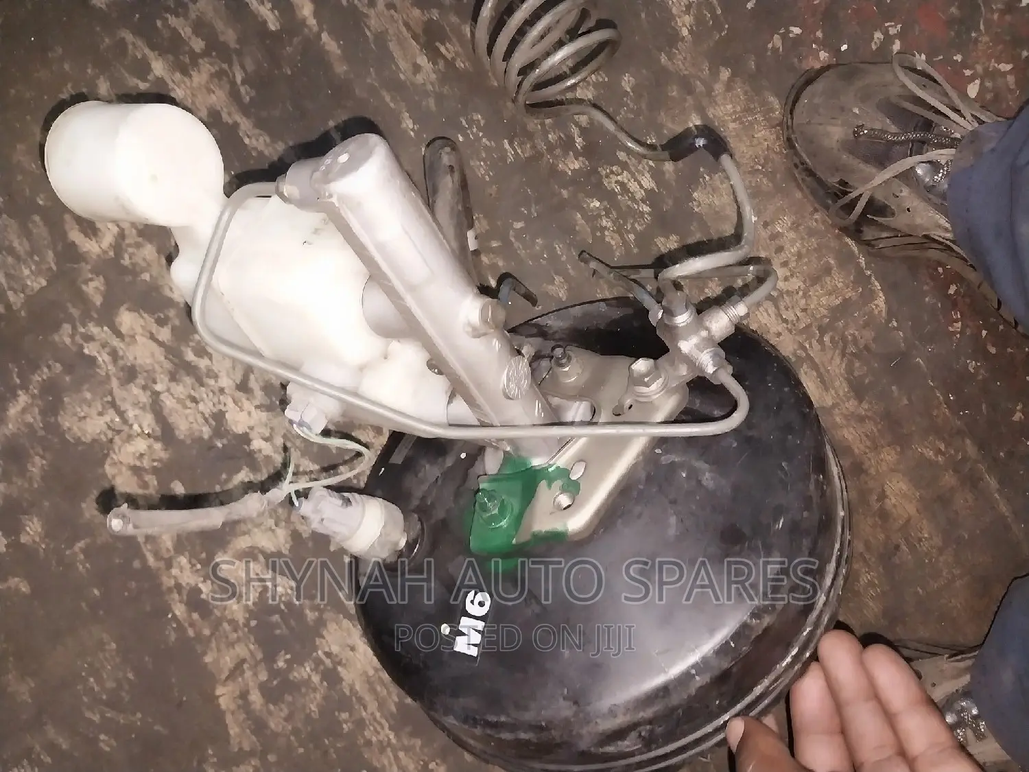 Brake Master Cylinder and Booster Complete Toyota Vigo