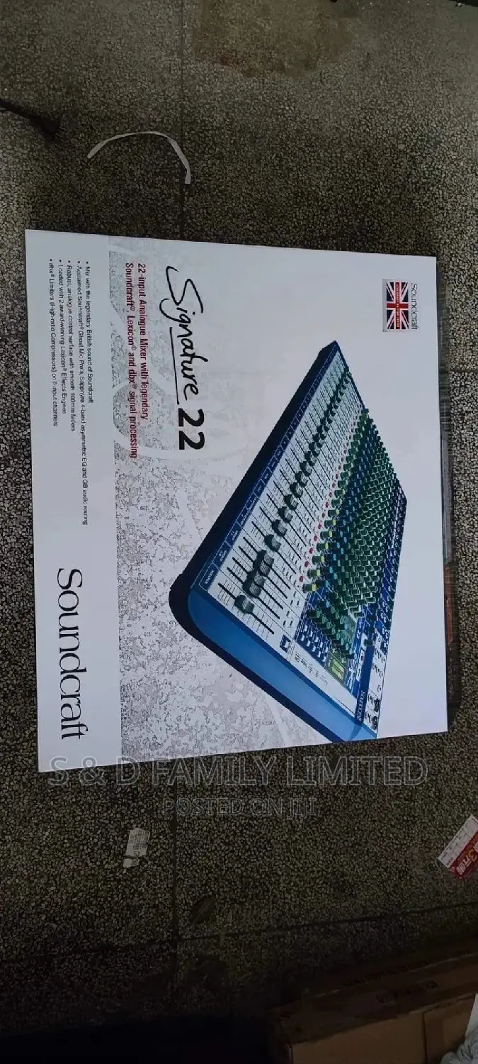 Soundcraft Signature 22