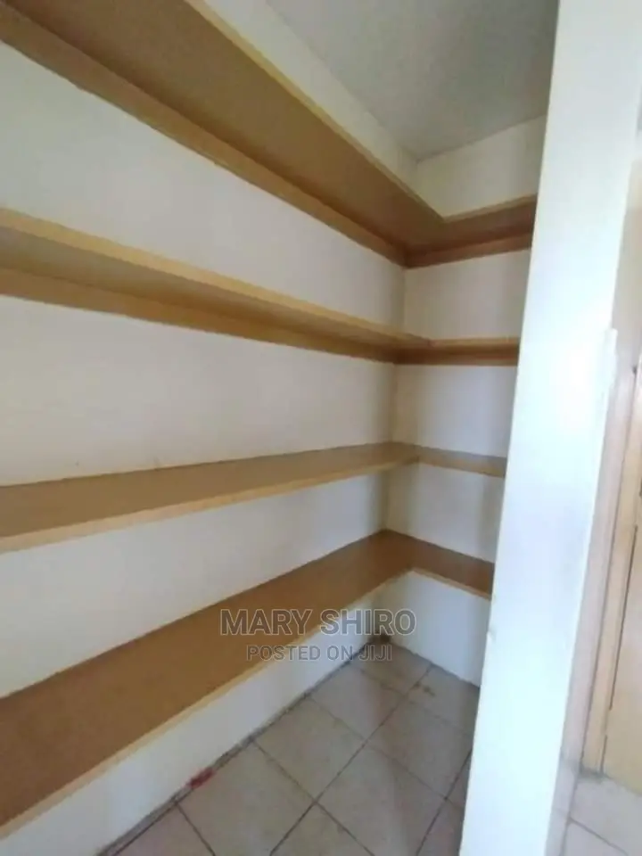 3bdrm Apartment in Madaraka for rent
