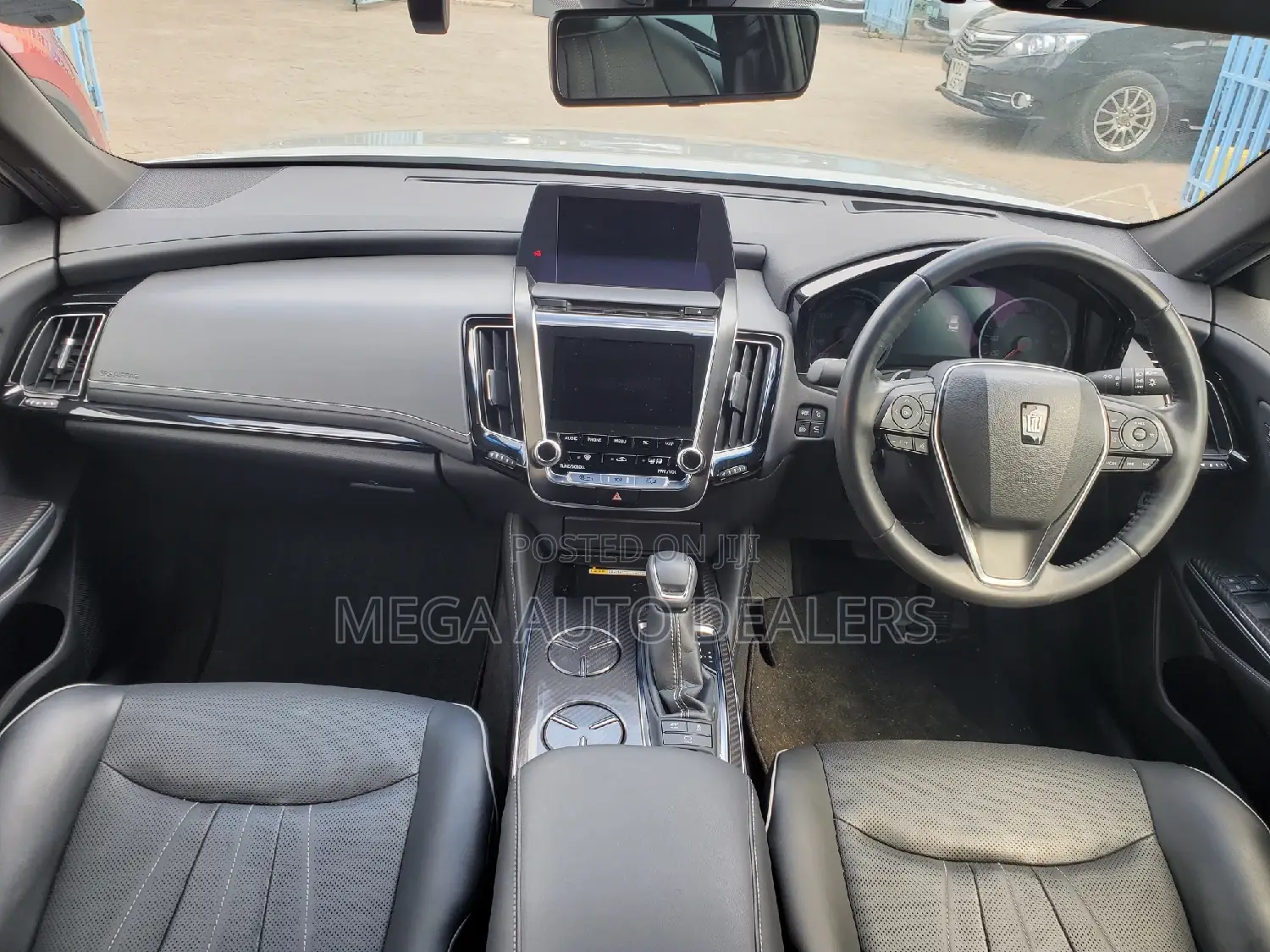 Toyota Crown 2019 Gray