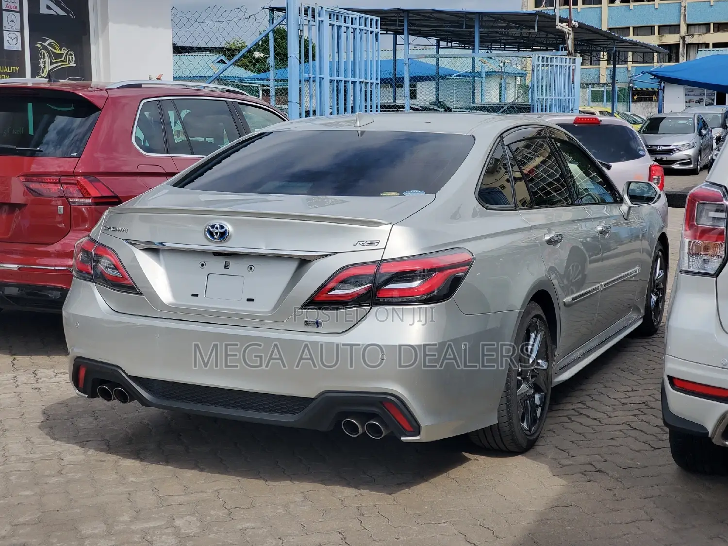 Toyota Crown 2019 Gray