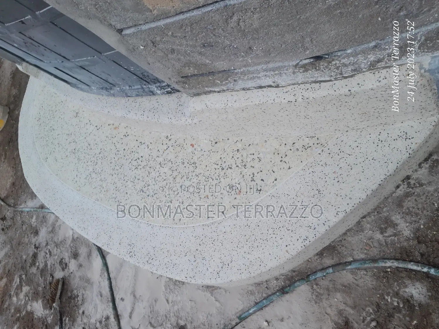 Super Shine Terrazo