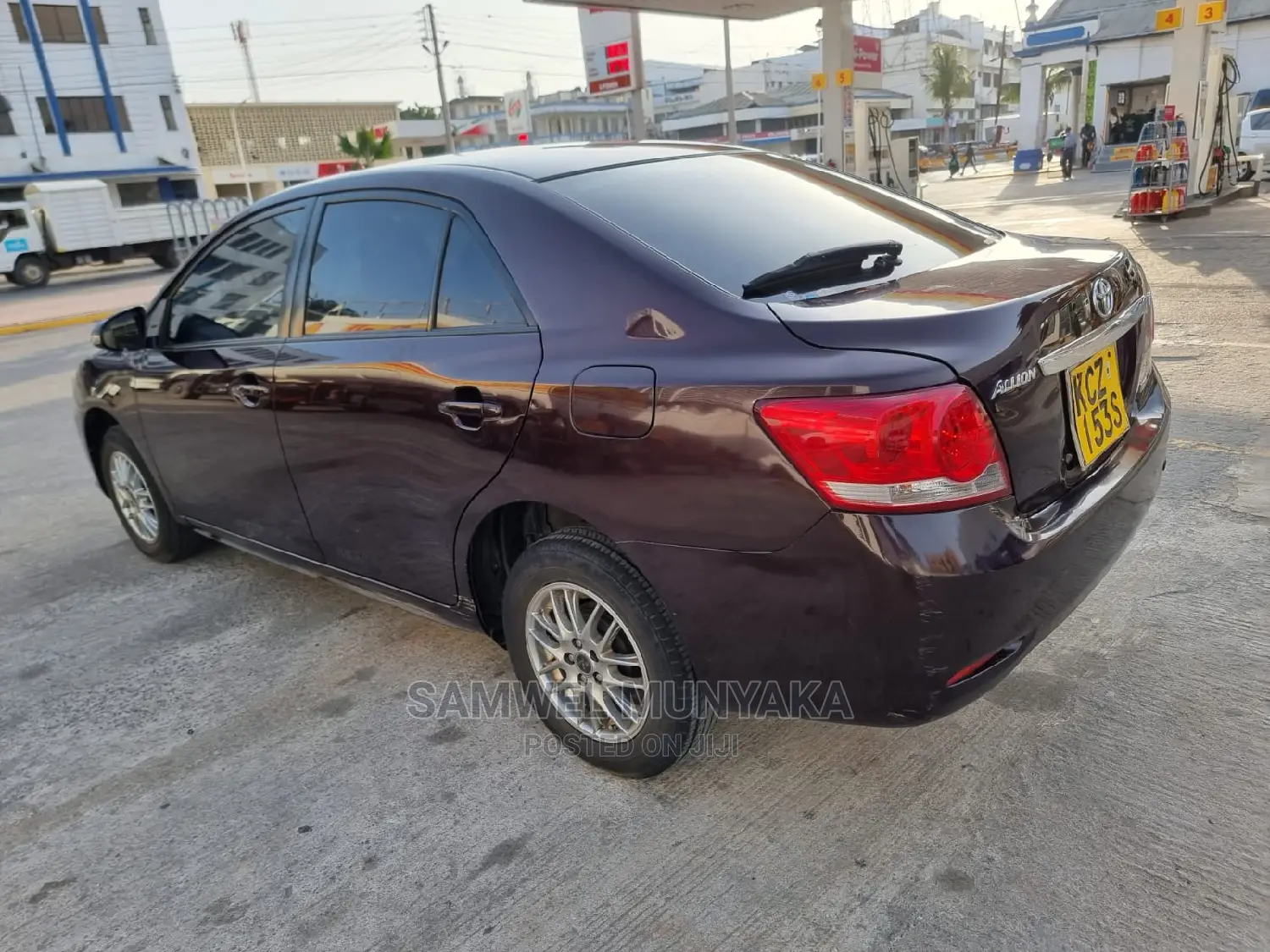 Toyota Allion 2012 Red