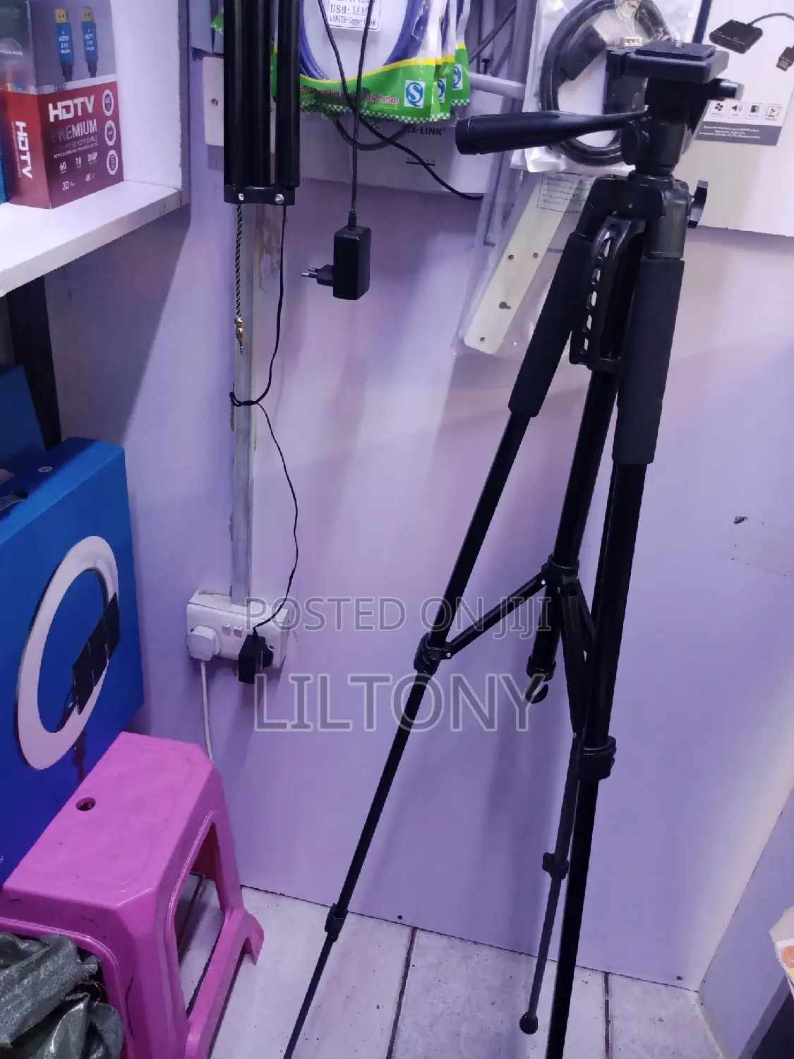 Camera and Phone Tripod