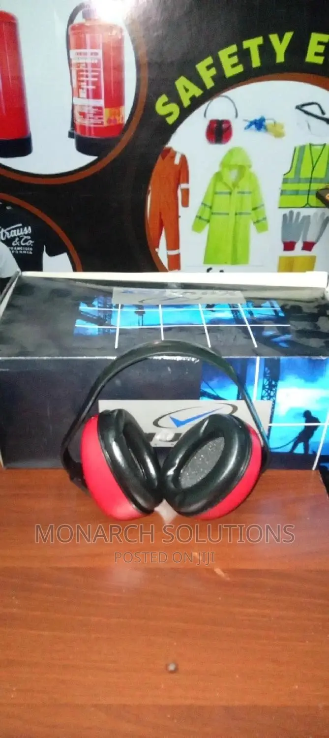 Vaultex Ear Muffs.