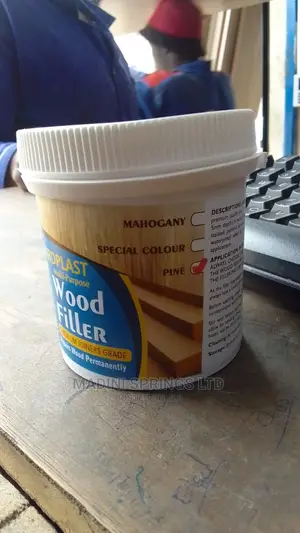 Hardplast Wood Filler for Parquet Floor.