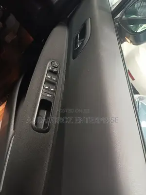 Peugeot 5008 2017 White